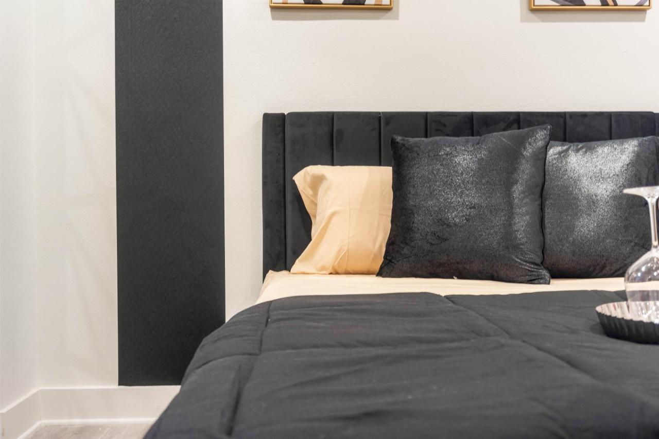 דאלאס Queen Suite Near Downtown Free Parking מראה חיצוני תמונה