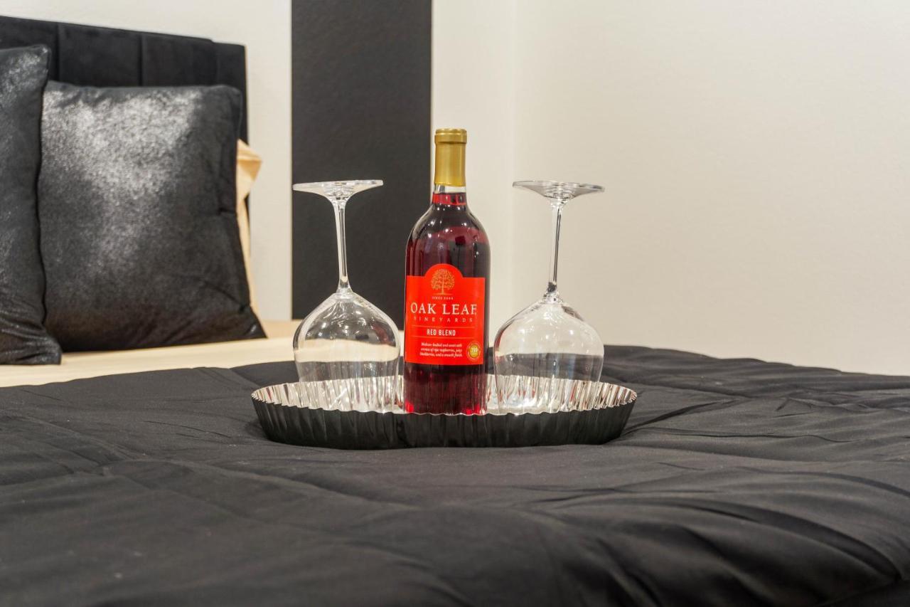דאלאס Queen Suite Near Downtown Free Parking מראה חיצוני תמונה